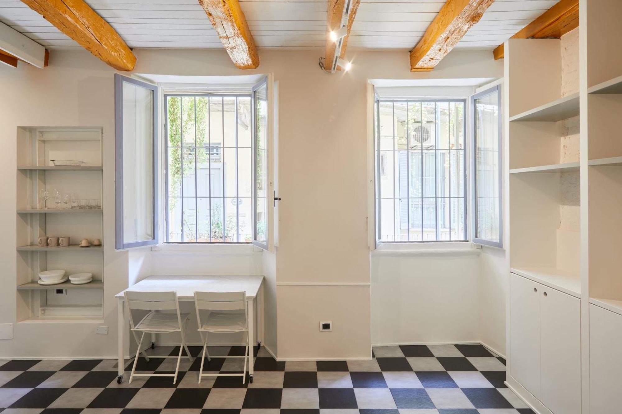 Appartement Incantevole In Darsena Milan